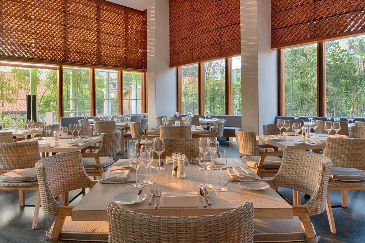 Jetwing Seven 5* Colombo